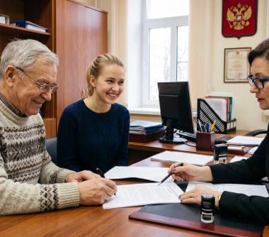 Дарственная на квартиру в 2026 году: только через нотариуса